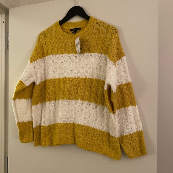 Chunky Striped Sweater - Picture 5 of 5